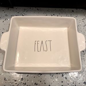 Rae Dunn rectangular FEAST baking dish